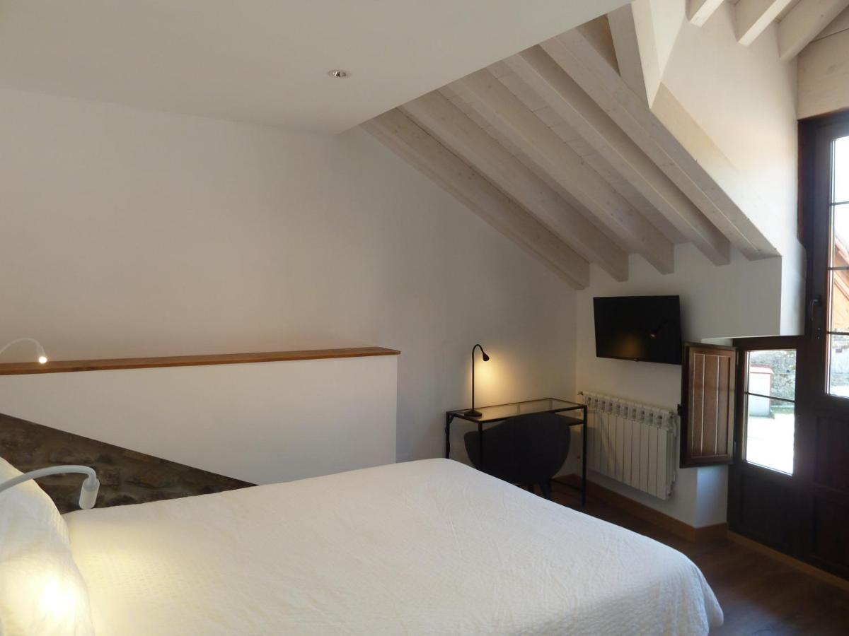 Casa Rural La Cortina Pandiello ภายนอก รูปภาพ