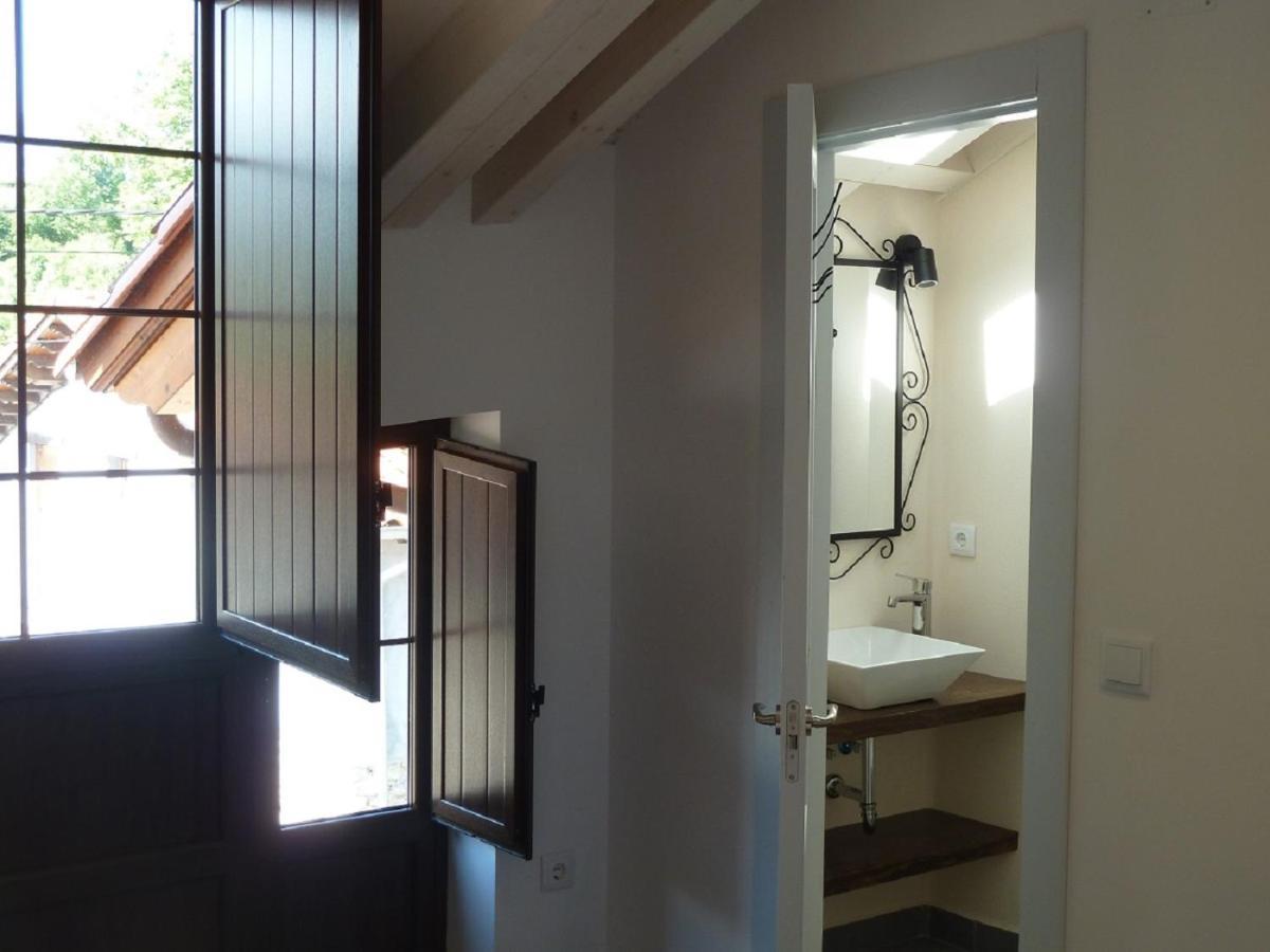 Casa Rural La Cortina Pandiello ภายนอก รูปภาพ